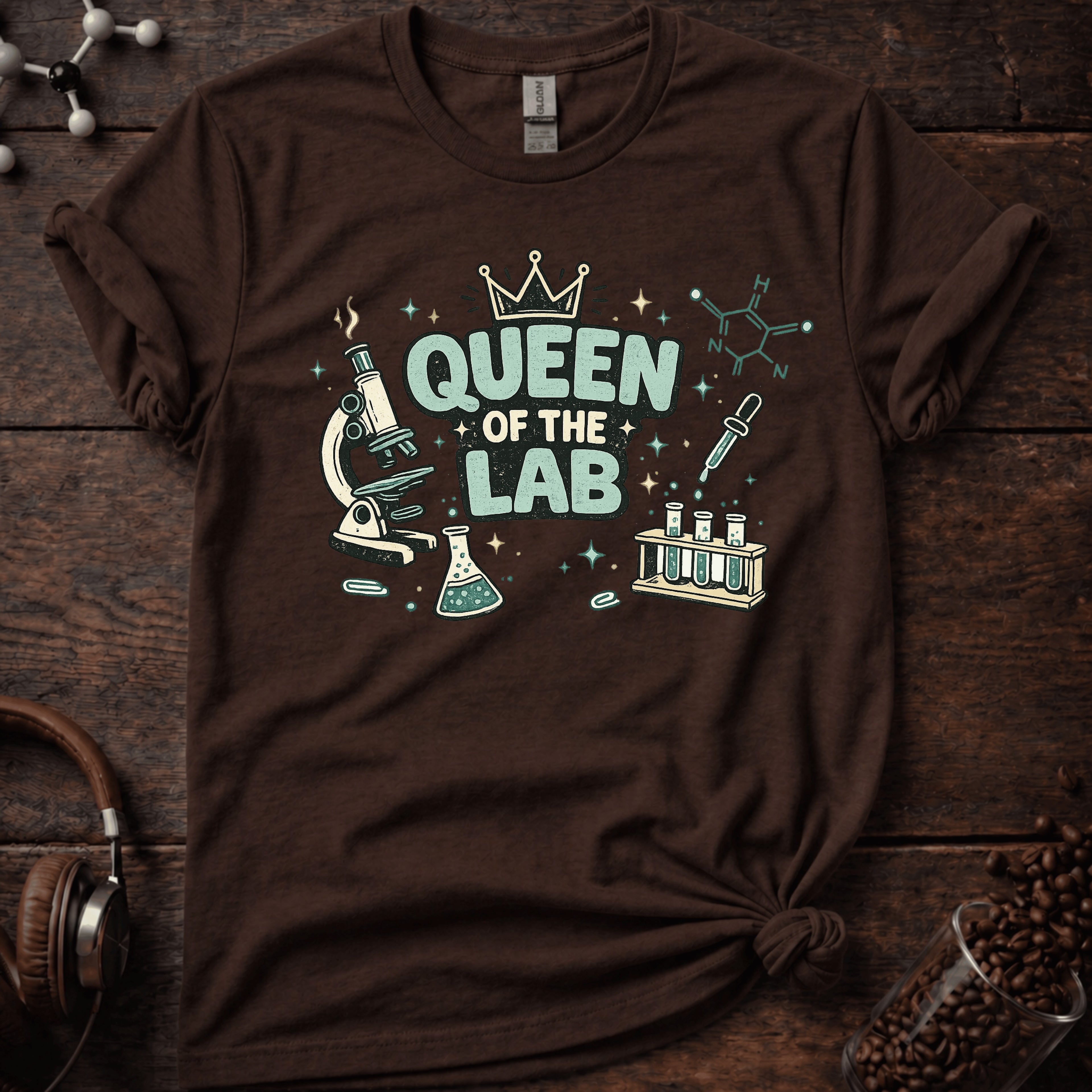 Queen of The Lab Tee